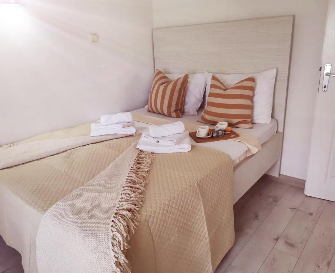 Duplex Apartman Lazaro Котор Екстериор снимка